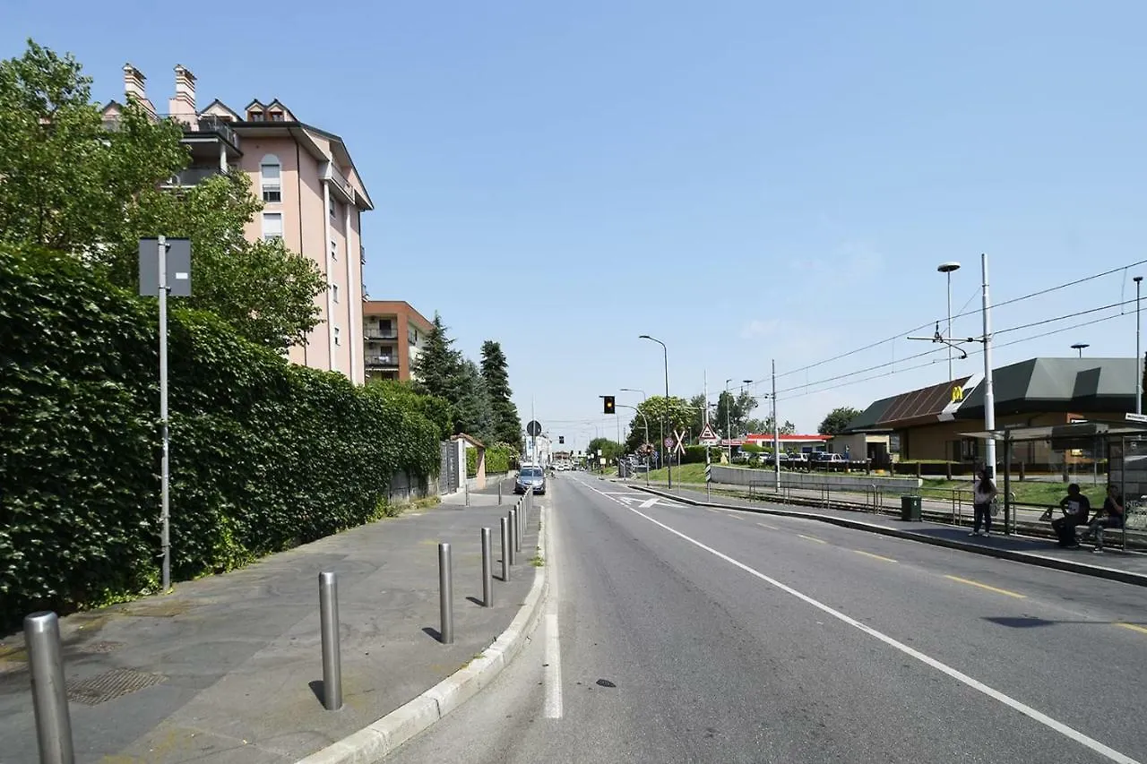Co&Mo Appartamento A 16 Minuti Da Duomo ميلان
